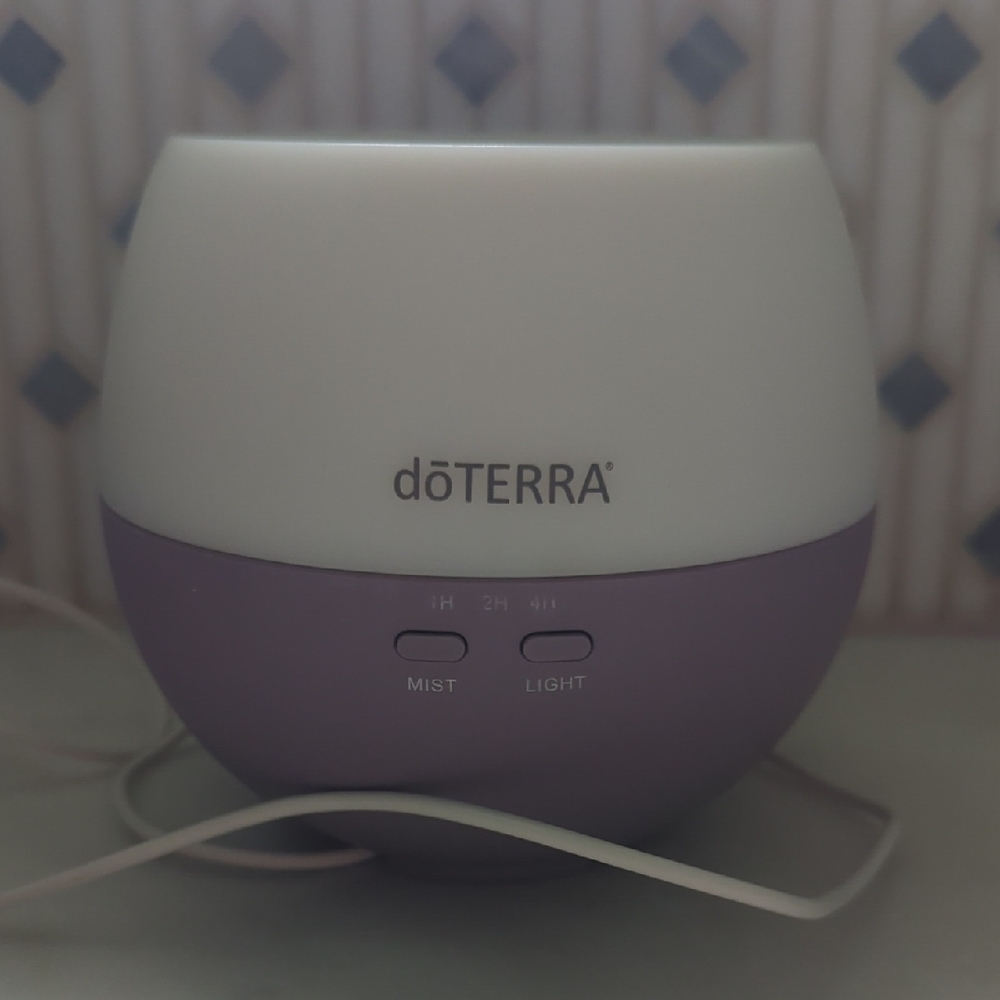doTERRA Lavender and White Aroma Diffuser
